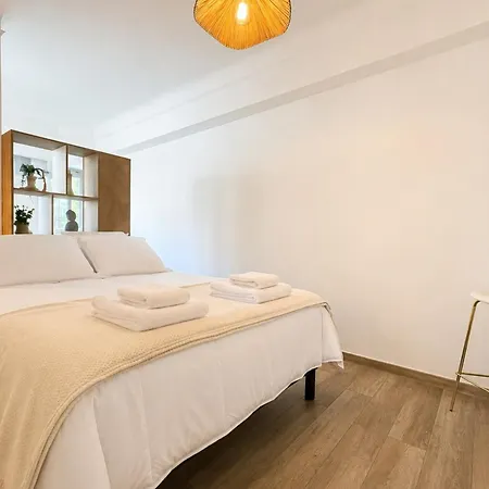 Cosy Renovated Near Beaches